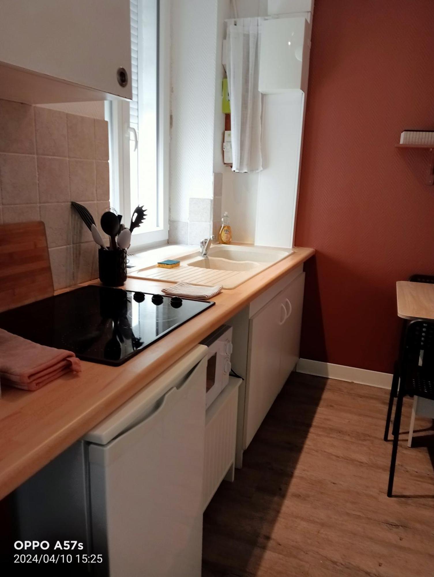 Apparemment Jacuzzi Balneo Centre De Appartement Bordeaux