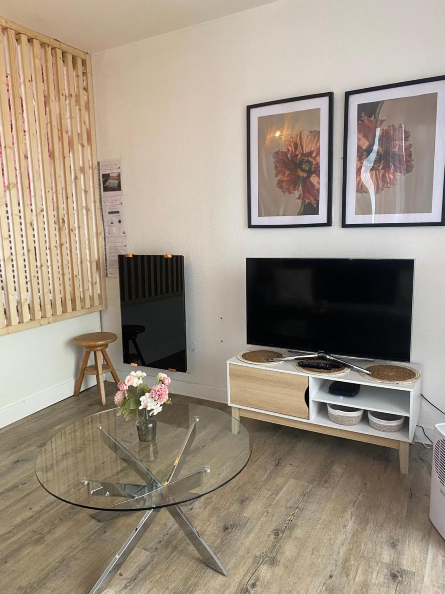 Apparemment Jacuzzi Balneo Centre De Apartment Bordeaux